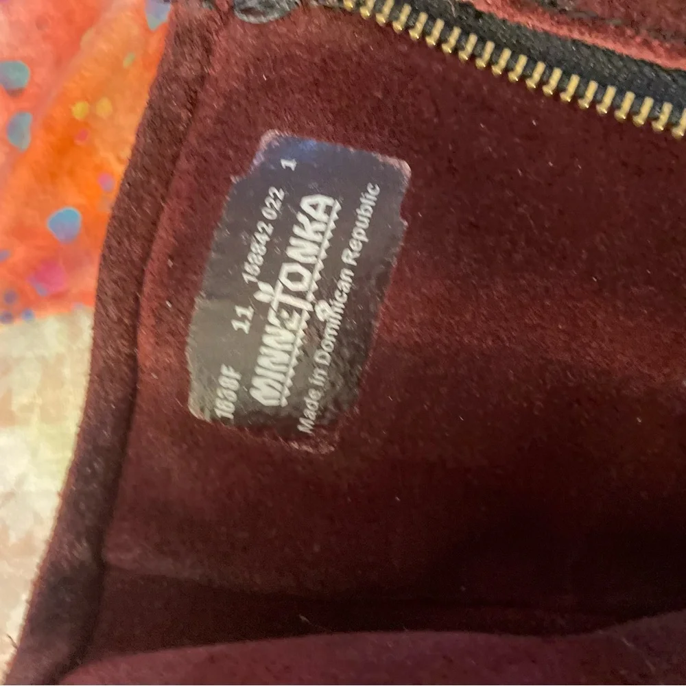 Minnetonka 3 Layer Fringe Boots 1638F Burgundy Moccasin Suede Size 11 - Picture 12 of 12